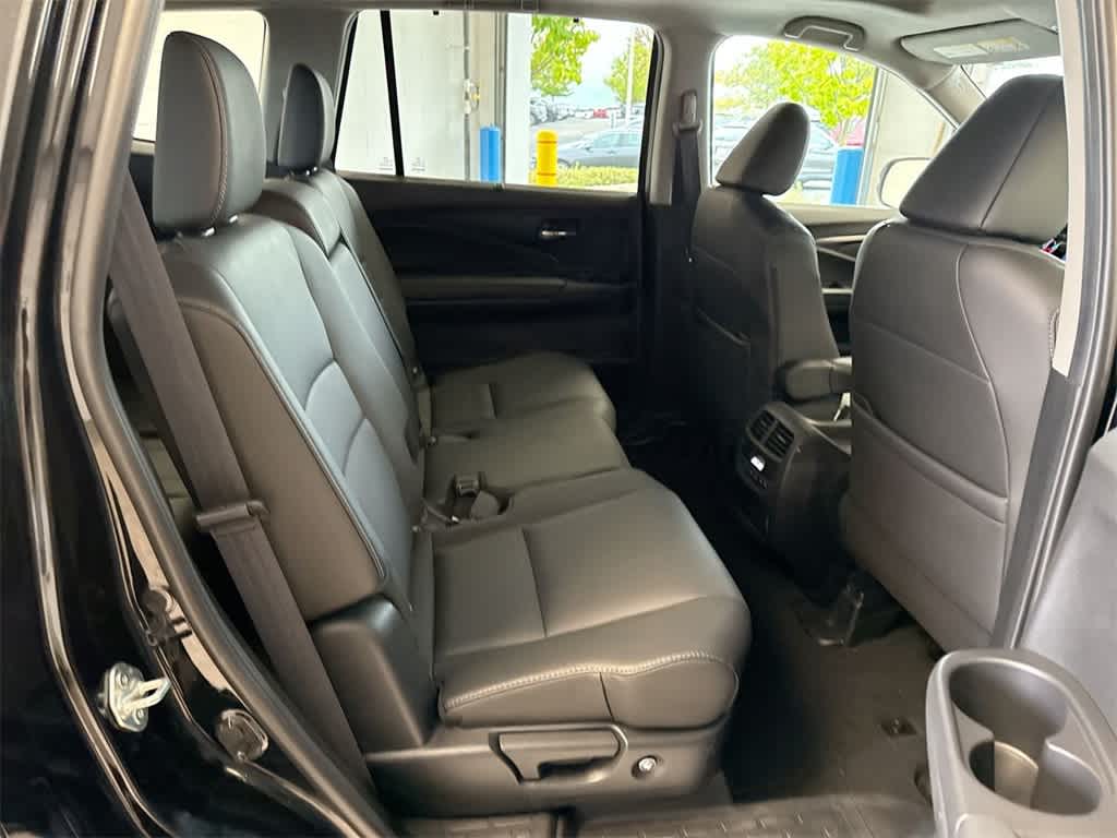 Thumbnail: 2022 Honda Pilot - 22