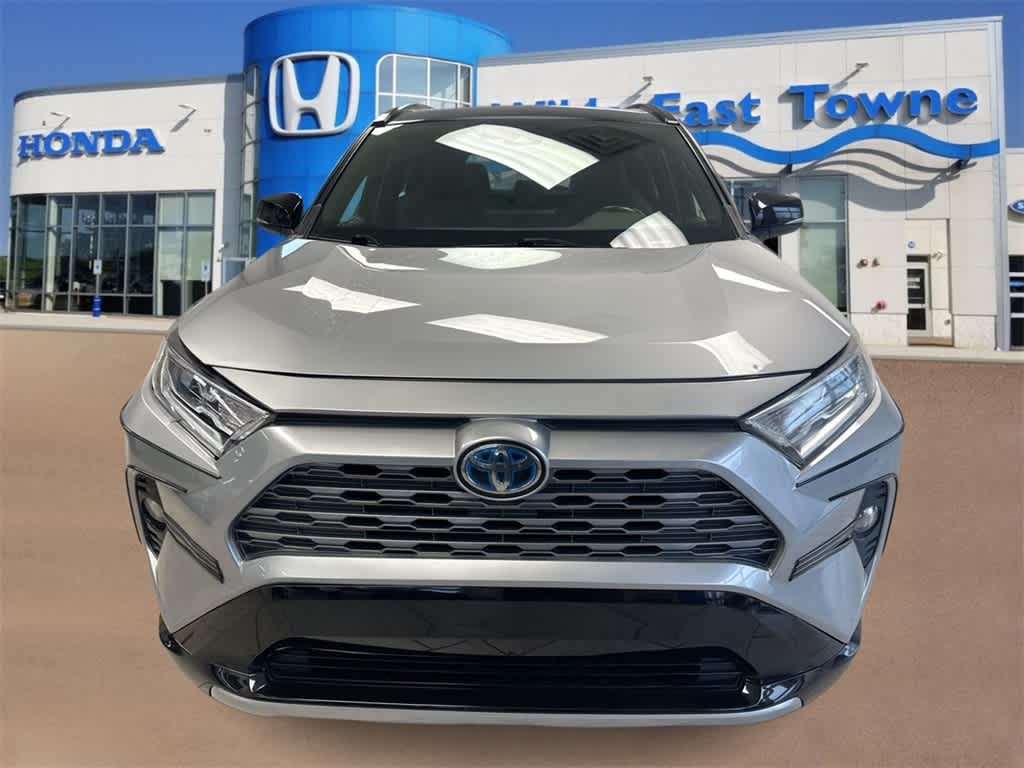 2019 Toyota RAV4 XSE photo 3