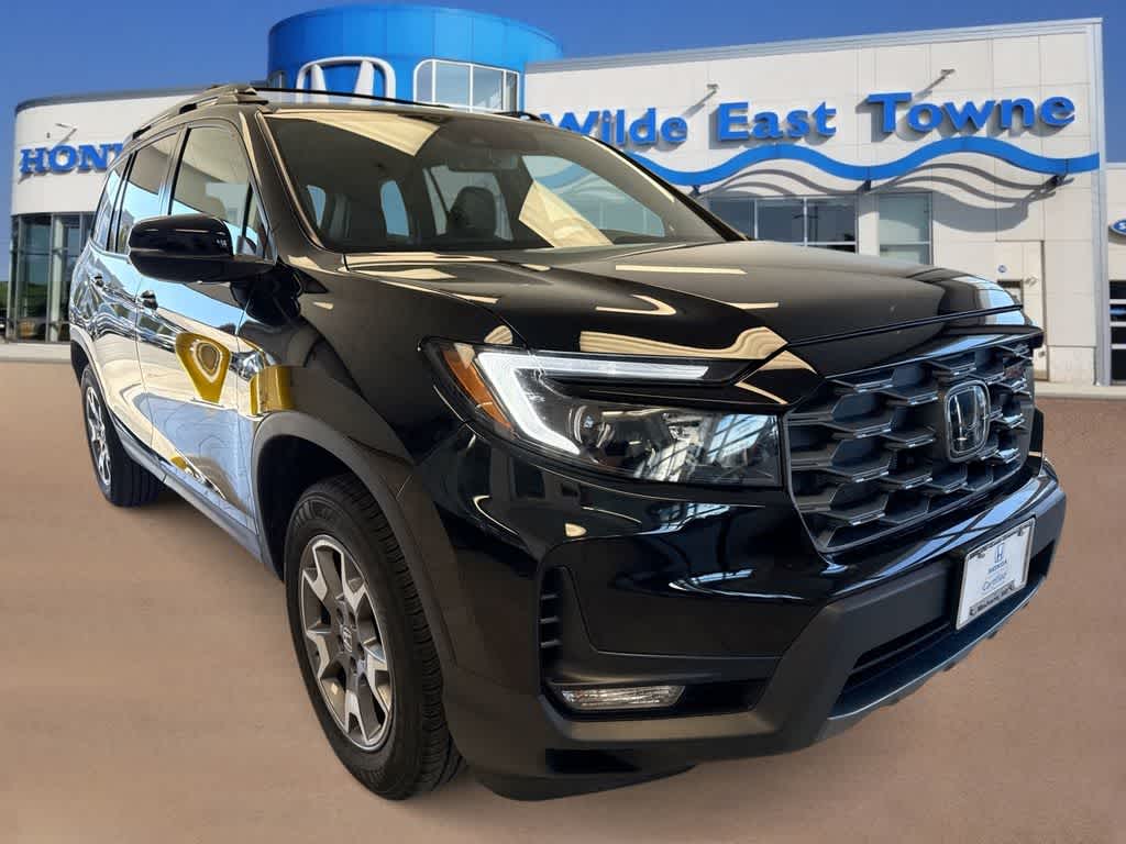 Thumbnail: 2023 Honda Passport - 2