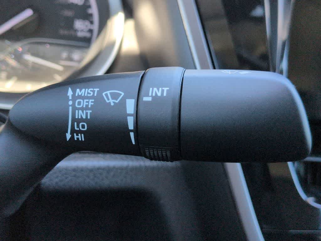 2021 Toyota Camry LE - Photo 26