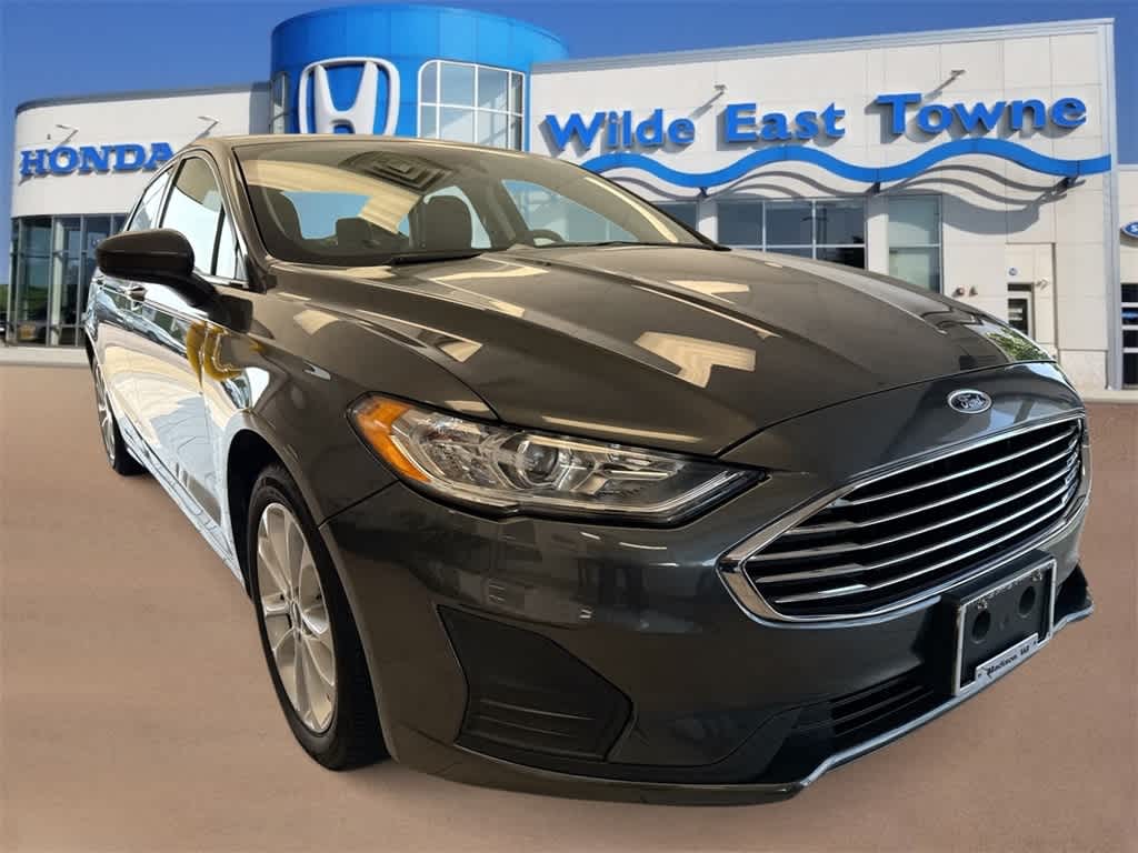 Thumbnail: 2020 Ford Fusion - 2