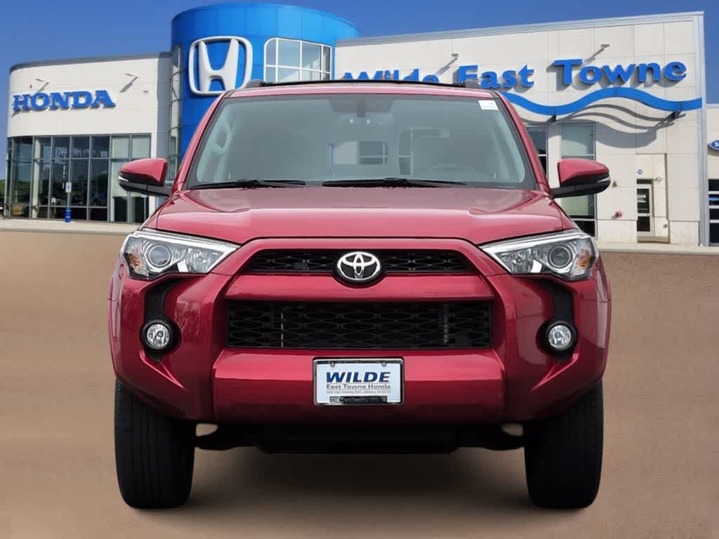 Thumbnail: 2019 Toyota 4Runner - 3