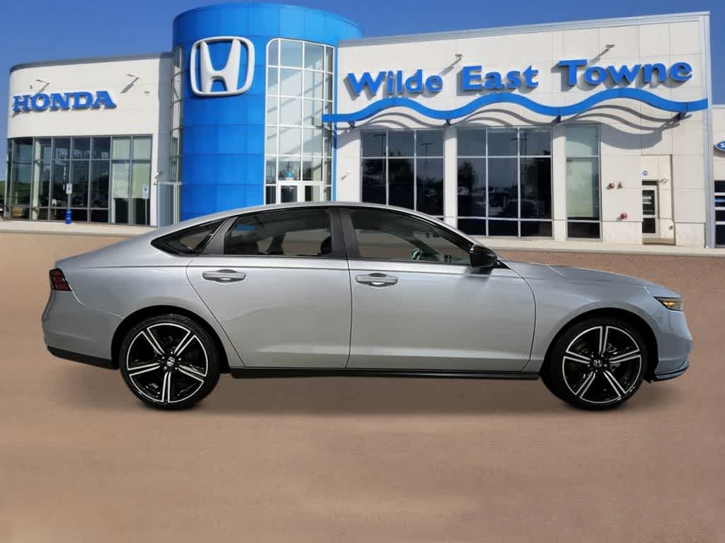 Thumbnail: 2026 Honda Accord - 9