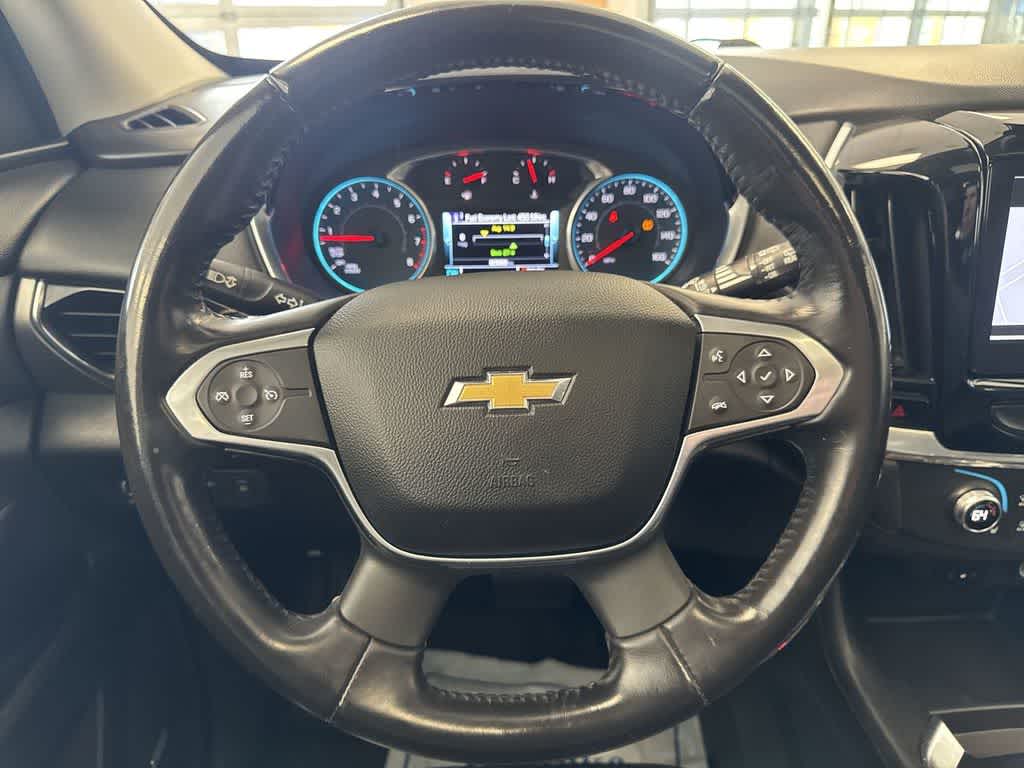 Thumbnail: 2018 Chevrolet Traverse - 26