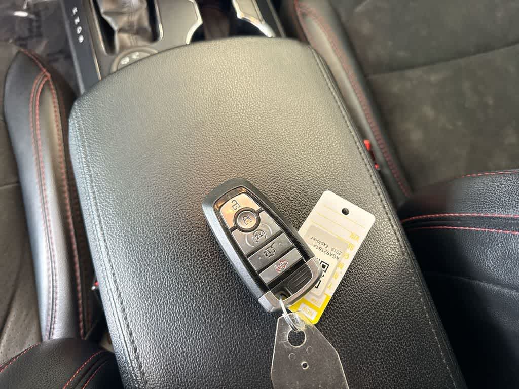 Thumbnail: 2019 Ford Explorer - 37