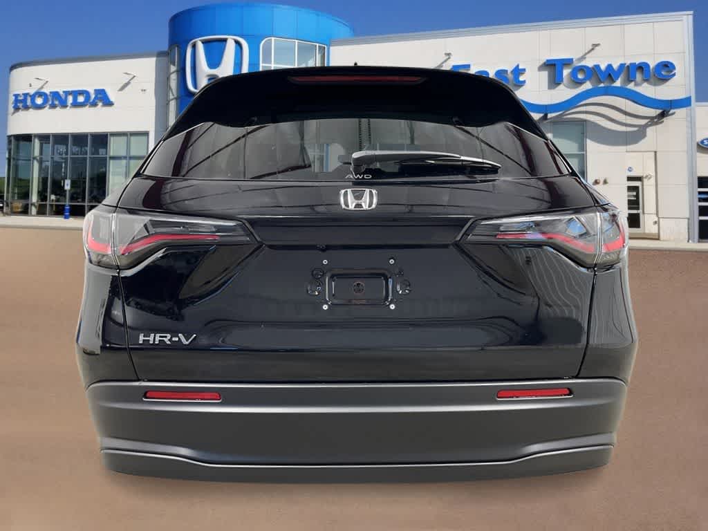 Thumbnail: 2026 Honda HR-V - 4