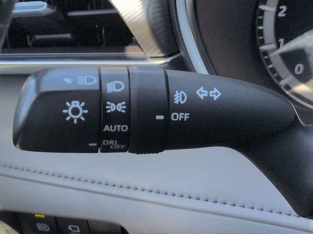 2020 Toyota Highlander Platinum - Photo 29