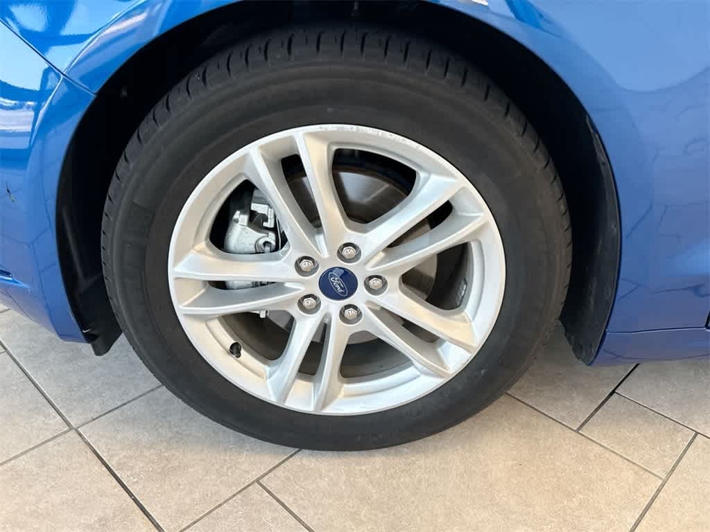 Thumbnail: 2018 Ford Fusion - 14