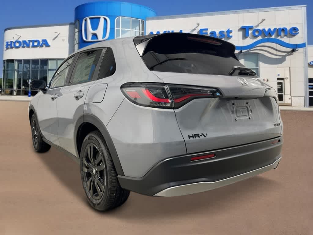 Thumbnail: 2026 Honda HR-V - 3