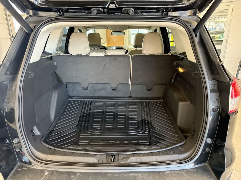 Thumbnail: 2015 Ford Escape - 37