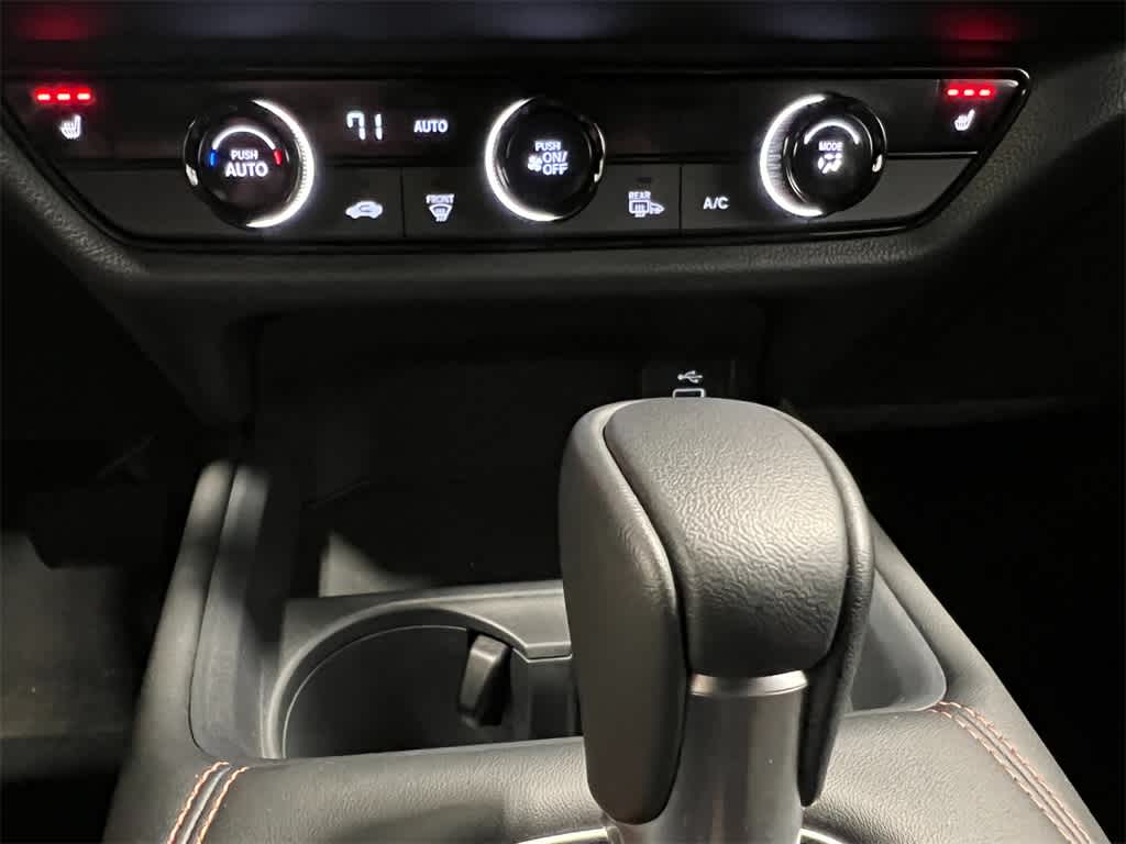 2025 Honda HR-V Sport 19