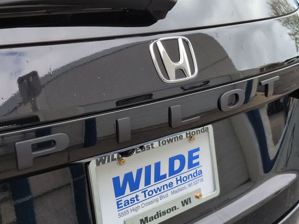 Thumbnail: 2023 Honda Pilot - 14