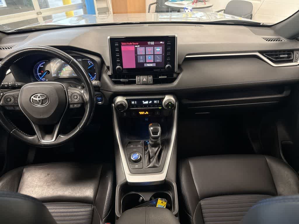 Thumbnail: 2019 Toyota RAV4 - 16