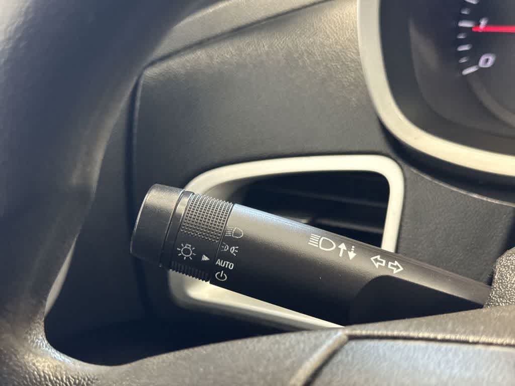 Thumbnail: 2016 Chevrolet Equinox - 26