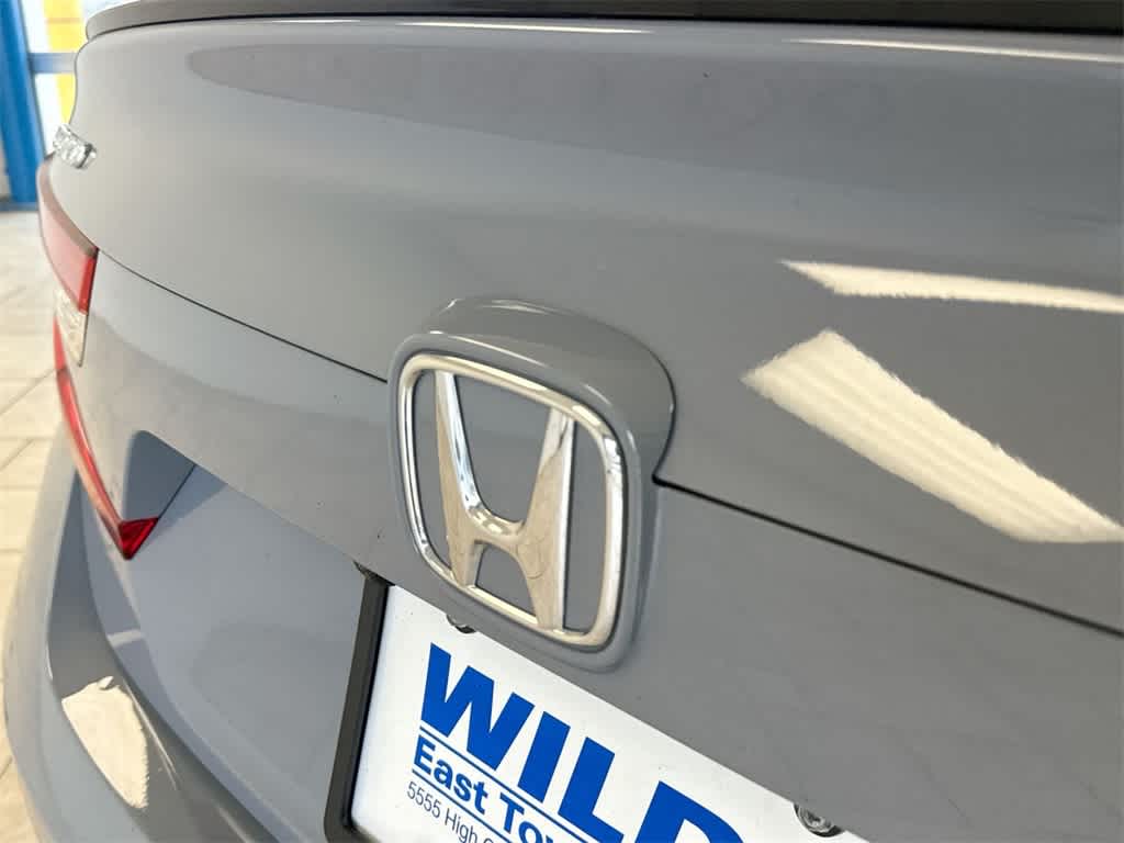 Thumbnail: 2022 Honda Accord - 12