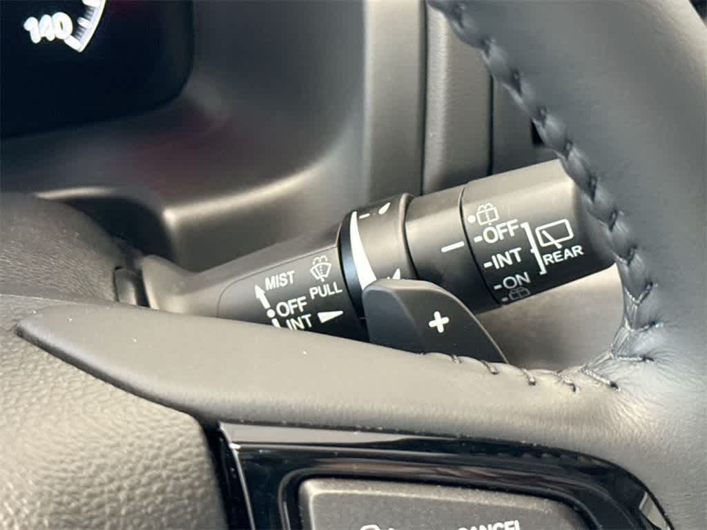 2025 Honda Odyssey Touring 29