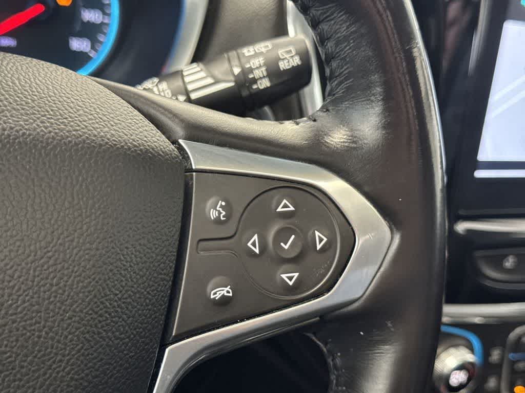 Thumbnail: 2018 Chevrolet Traverse - 28