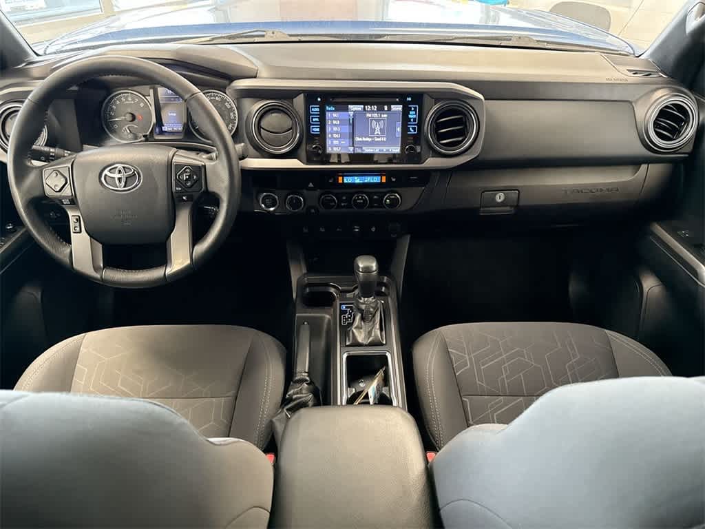 Thumbnail: 2017 Toyota Tacoma - 16