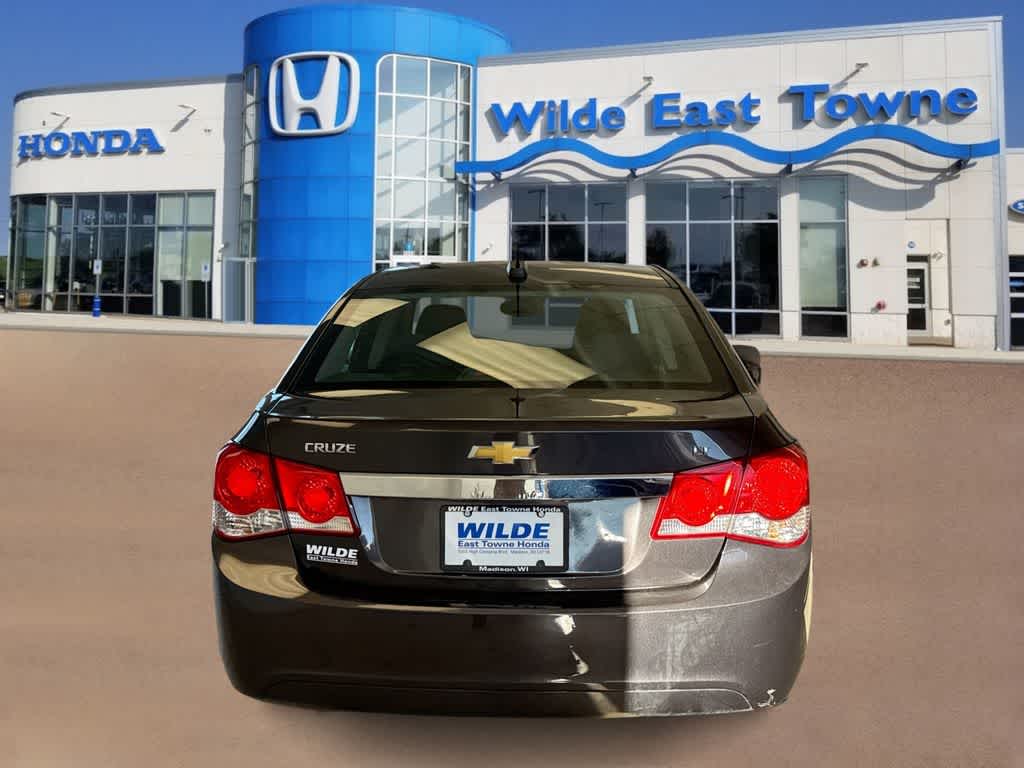 Thumbnail: 2015 Chevrolet Cruze - 7