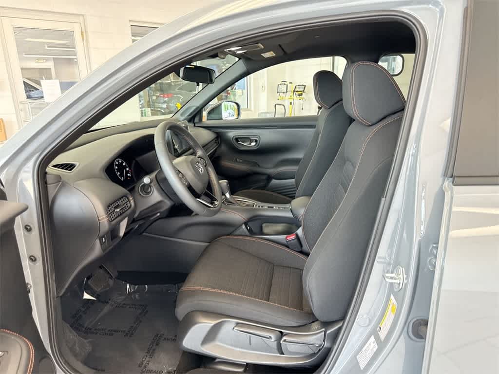 2023 Honda HR-V Sport 17