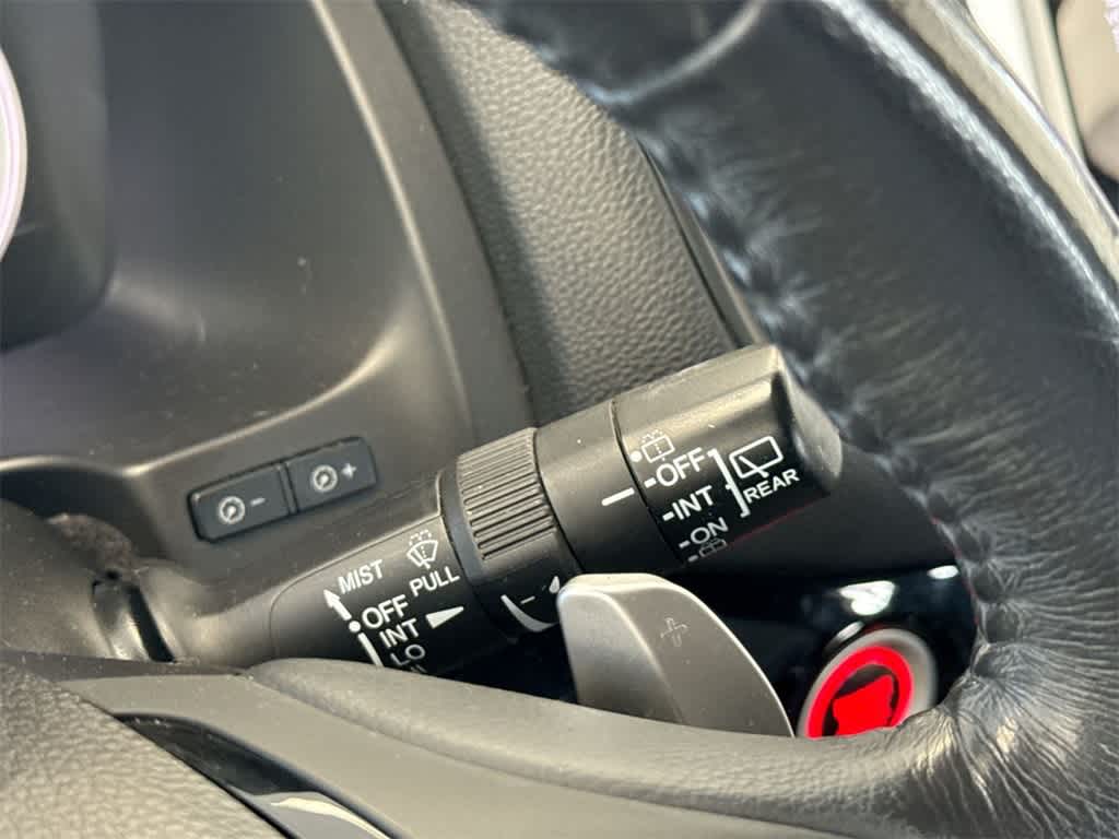 Thumbnail: 2017 Honda Pilot - 28