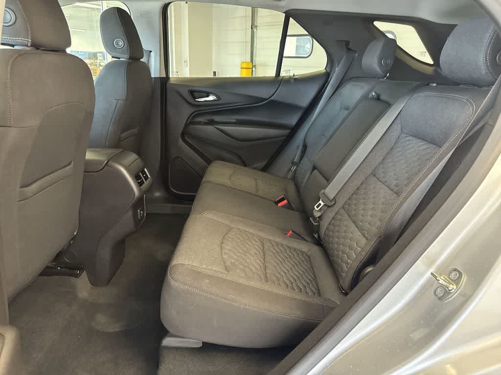 Thumbnail: 2019 Chevrolet Equinox - 19