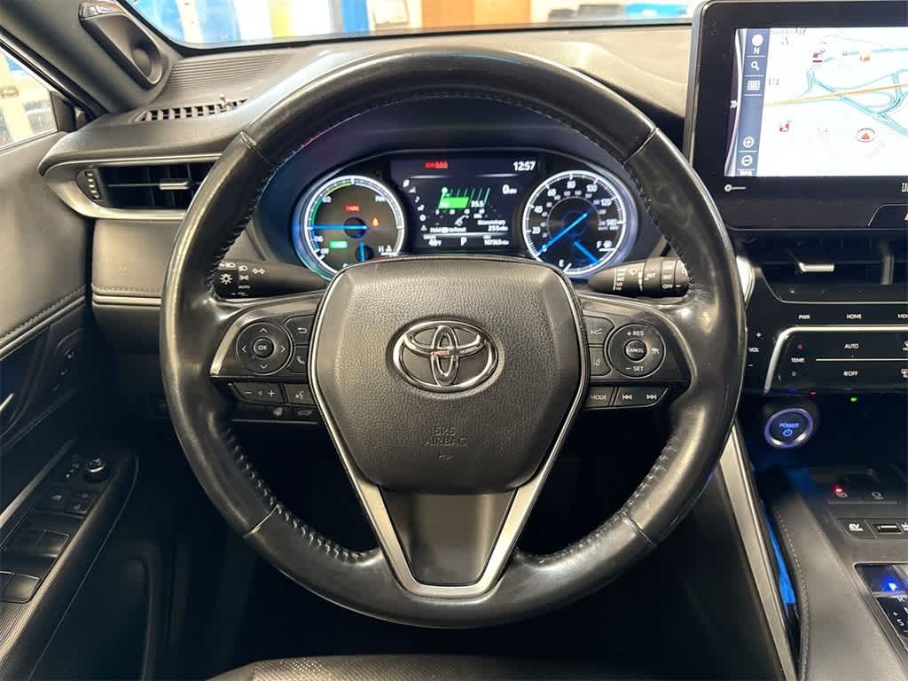 Thumbnail: 2021 Toyota Venza - 23