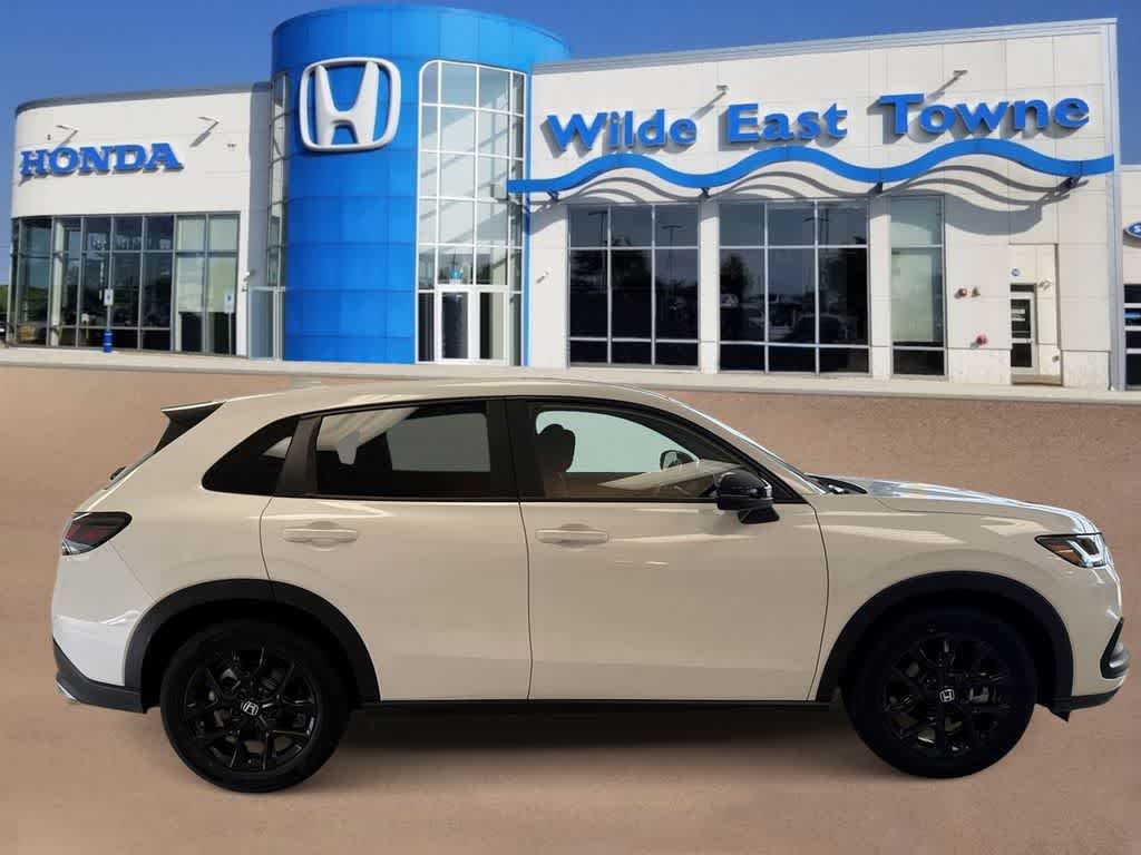 Thumbnail: 2026 Honda HR-V - 9