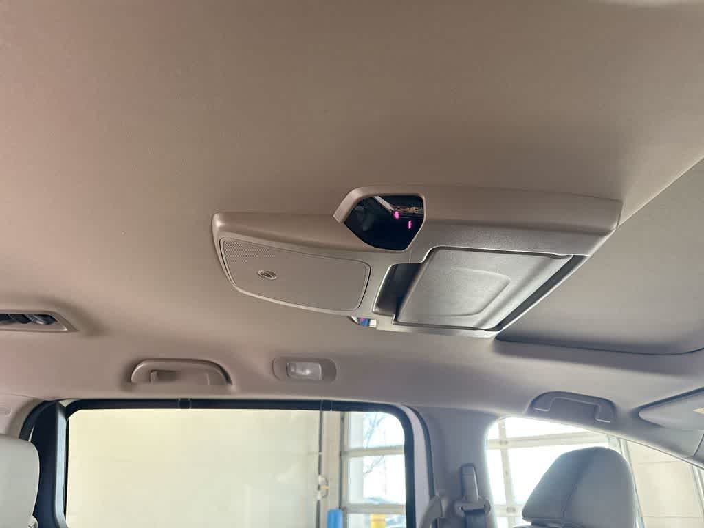 Thumbnail: 2024 Honda Odyssey - 27