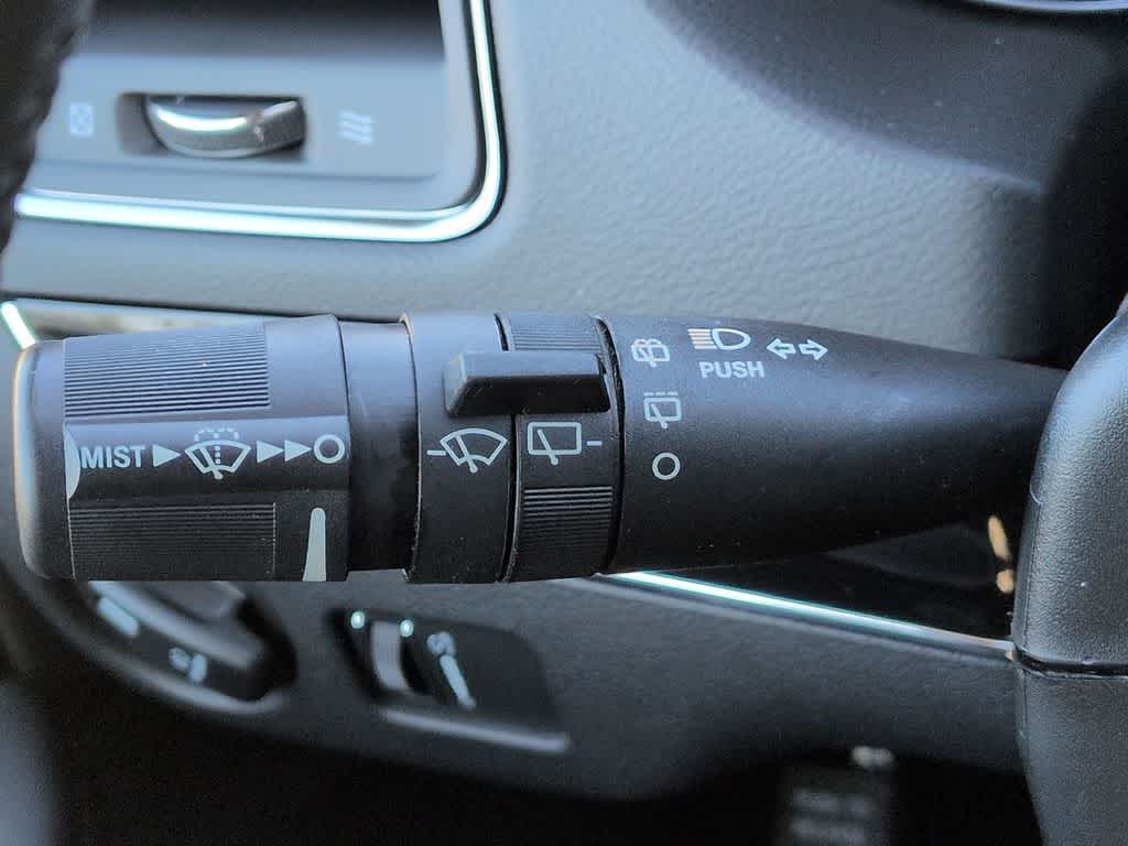 Thumbnail: 2020 Dodge Grand Caravan - 24