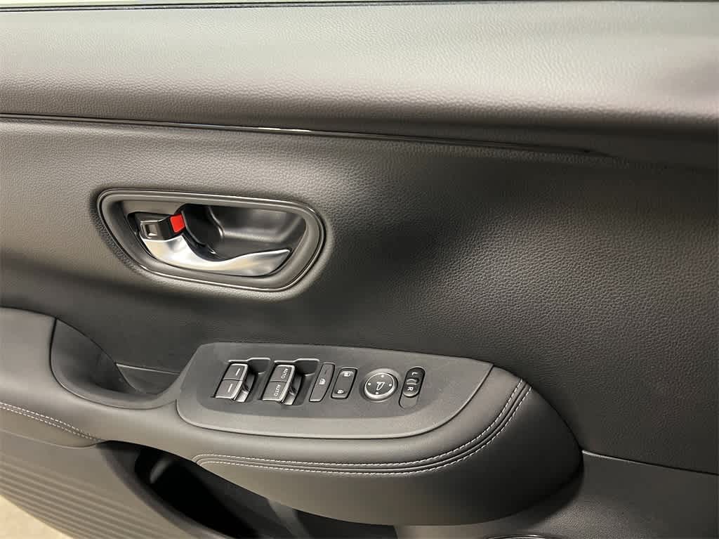 2025 Honda HR-V EX-L 14
