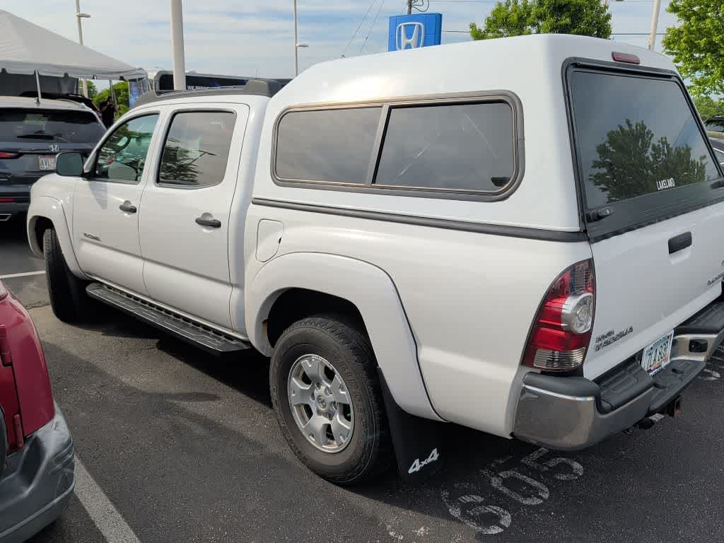 Thumbnail: 2011 Toyota Tacoma - 3