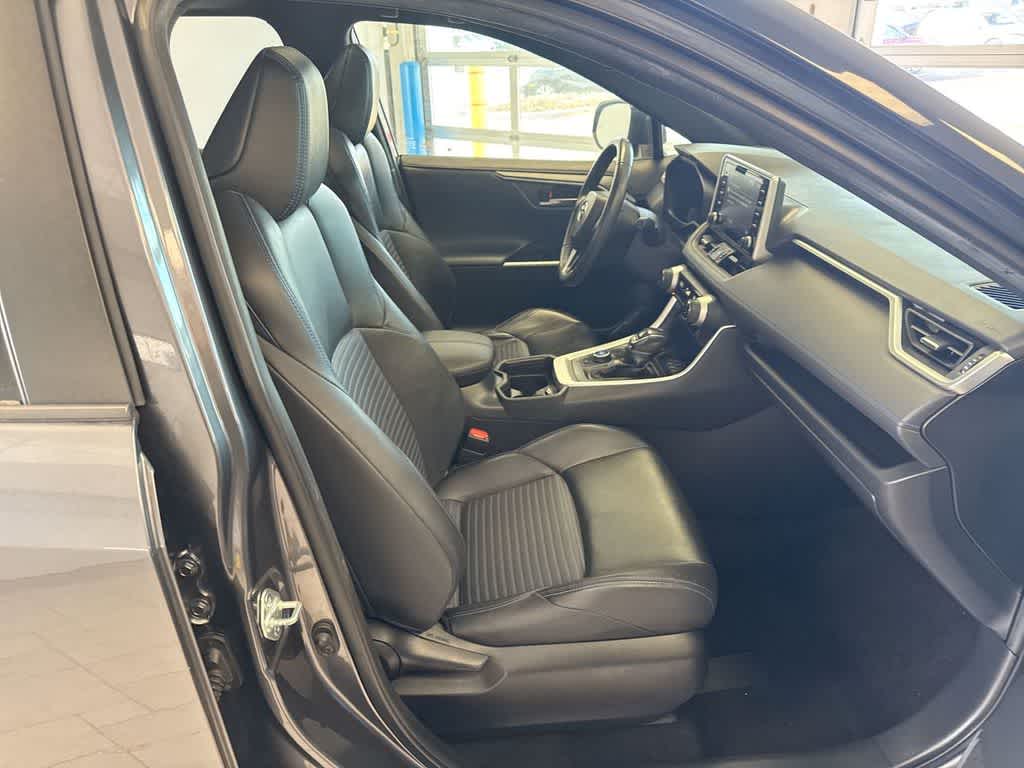 Thumbnail: 2020 Toyota RAV4 - 24