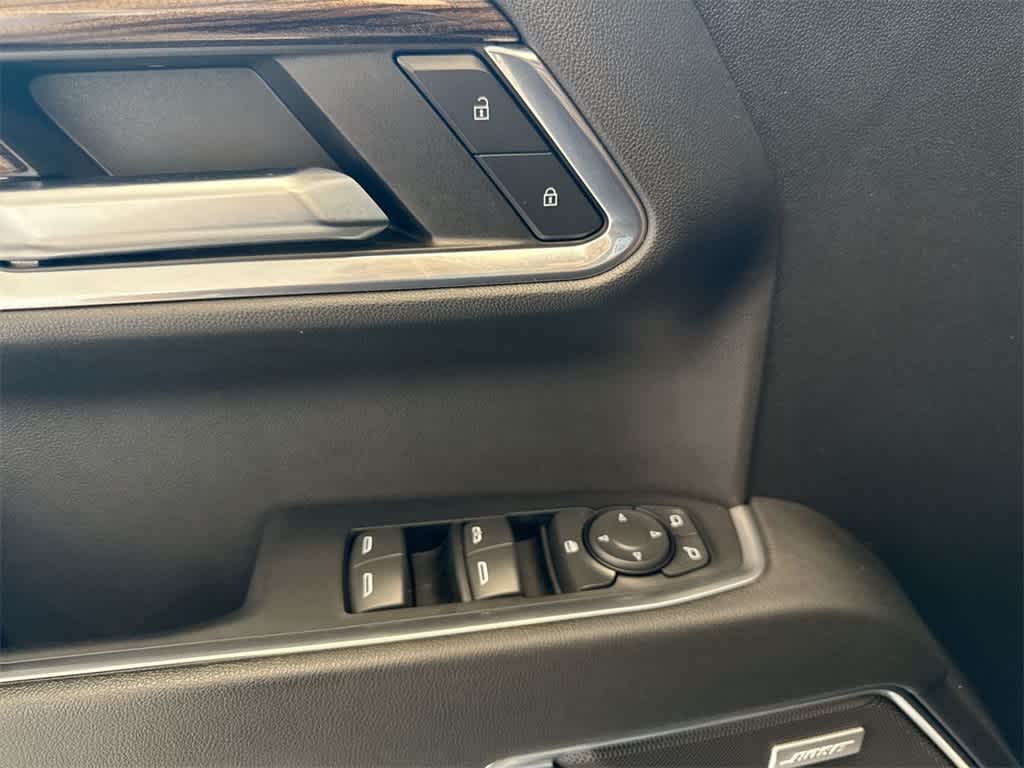 Thumbnail: 2023 Chevrolet Silverado 1500 - 18