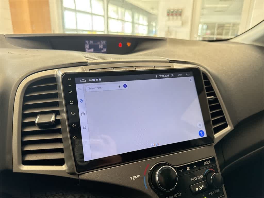 Thumbnail: 2013 Toyota Venza - 30