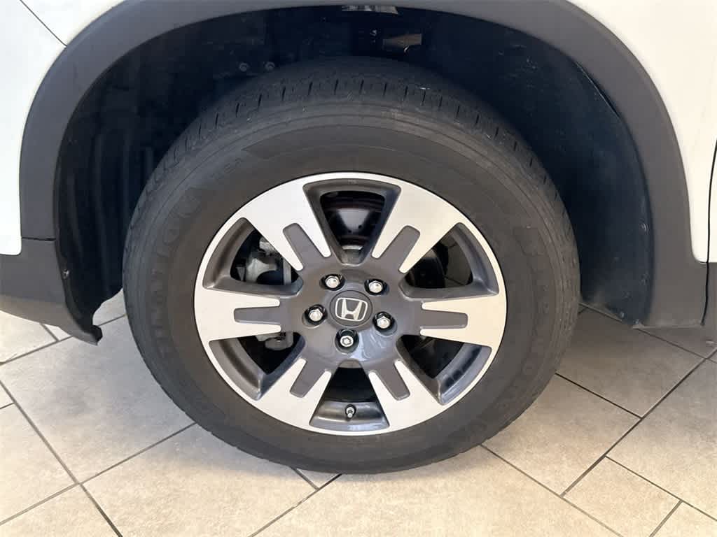 Thumbnail: 2019 Honda Ridgeline - 12