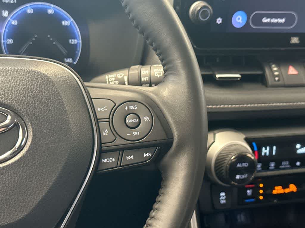 Thumbnail: 2023 Toyota RAV4 - 28