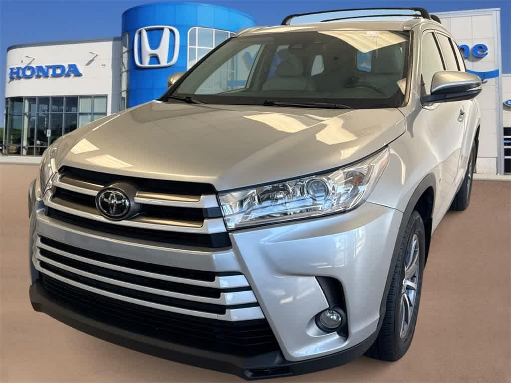 Used 2019 Toyota Highlander SUV