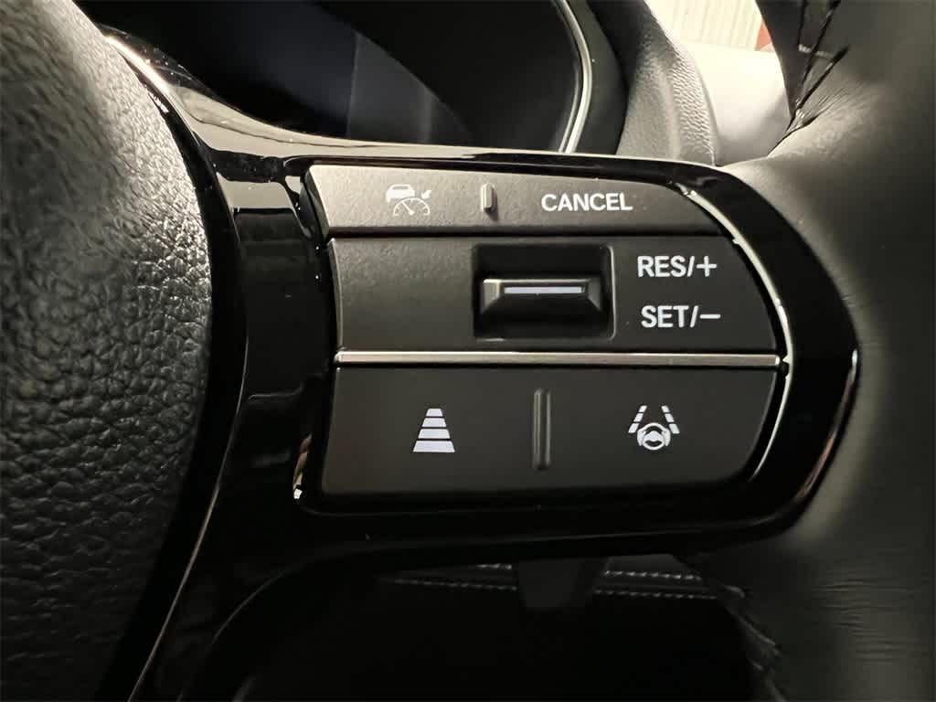 Thumbnail: 2025 Honda Pilot - 20