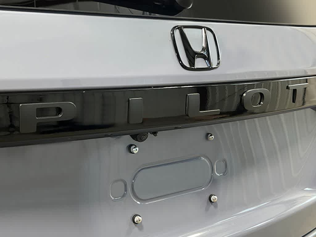 Thumbnail: 2026 Honda Pilot - 9