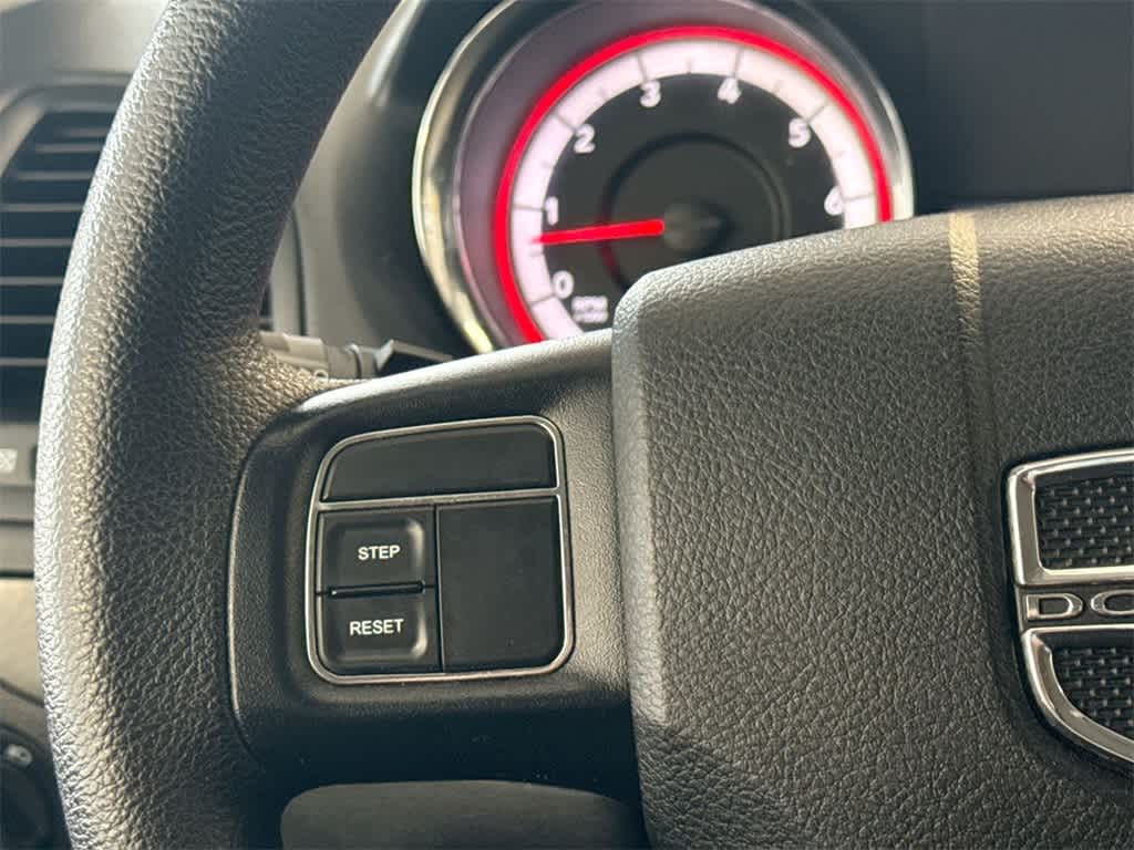 Thumbnail: 2015 Dodge Grand Caravan - 24