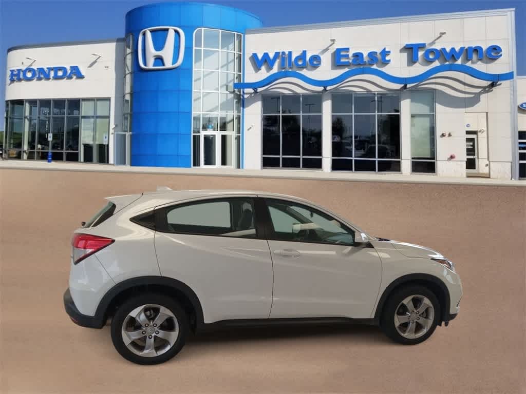 Used 2021 Honda HR-V LX with VIN 3CZRU6H34MM722257 for sale in Madison, WI