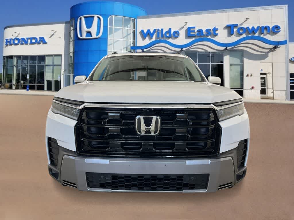 Thumbnail: 2026 Honda Pilot - 10