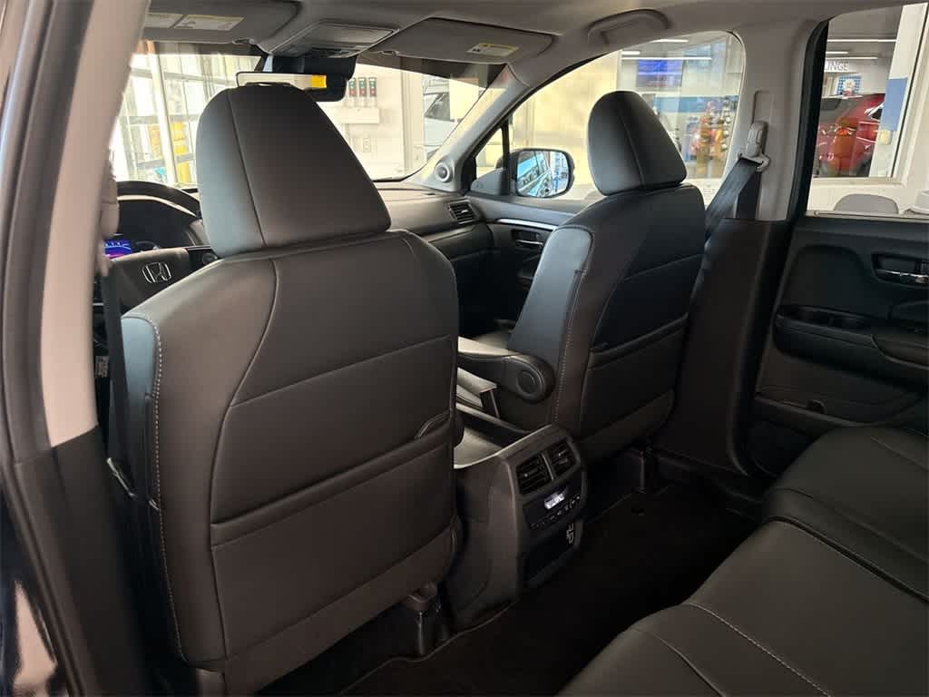 Thumbnail: 2022 Honda Pilot - 19