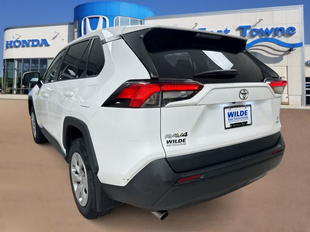 Thumbnail: 2022 Toyota RAV4 - 6