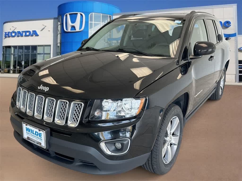 Thumbnail: 2017 Jeep Compass - 4