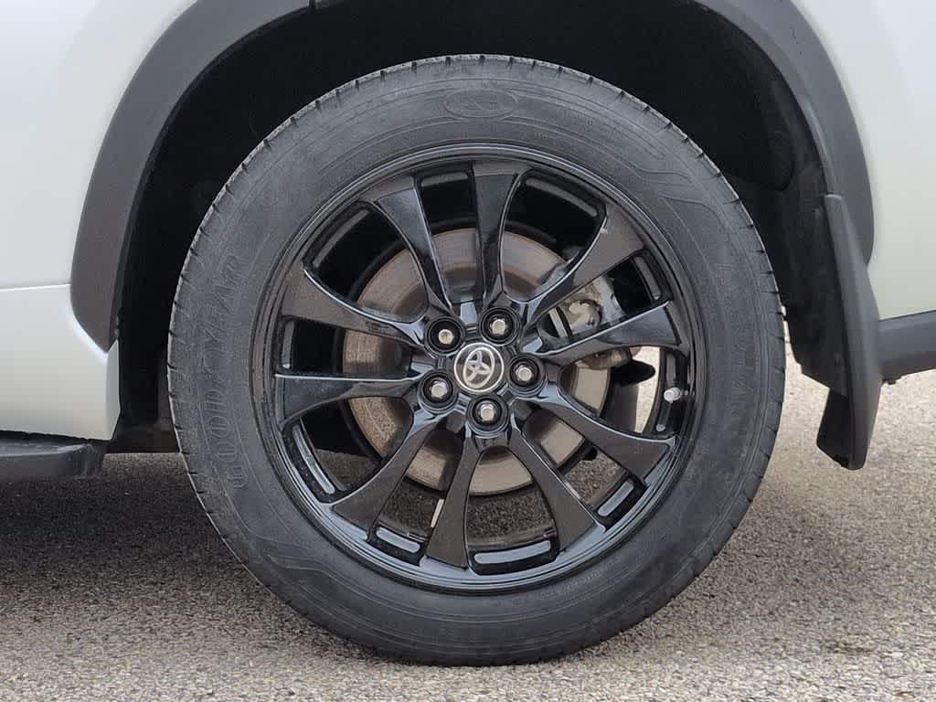 Thumbnail: 2020 Toyota Highlander - 14