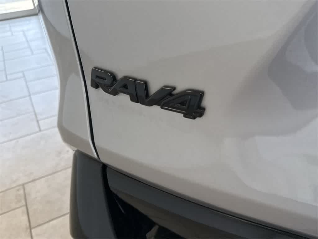 Thumbnail: 2023 Toyota RAV4 - 13