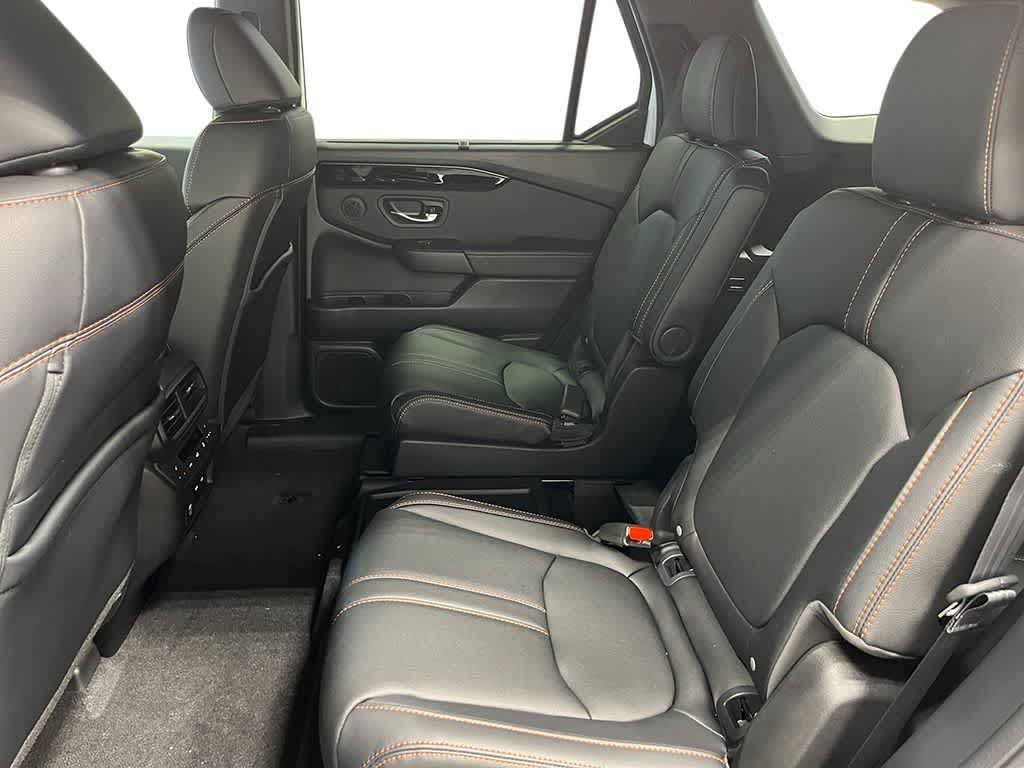 Thumbnail: 2026 Honda Pilot - 24