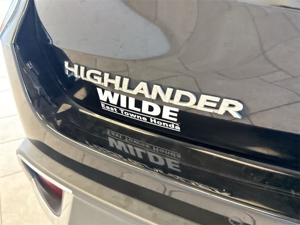 Thumbnail: 2018 Toyota Highlander - 13